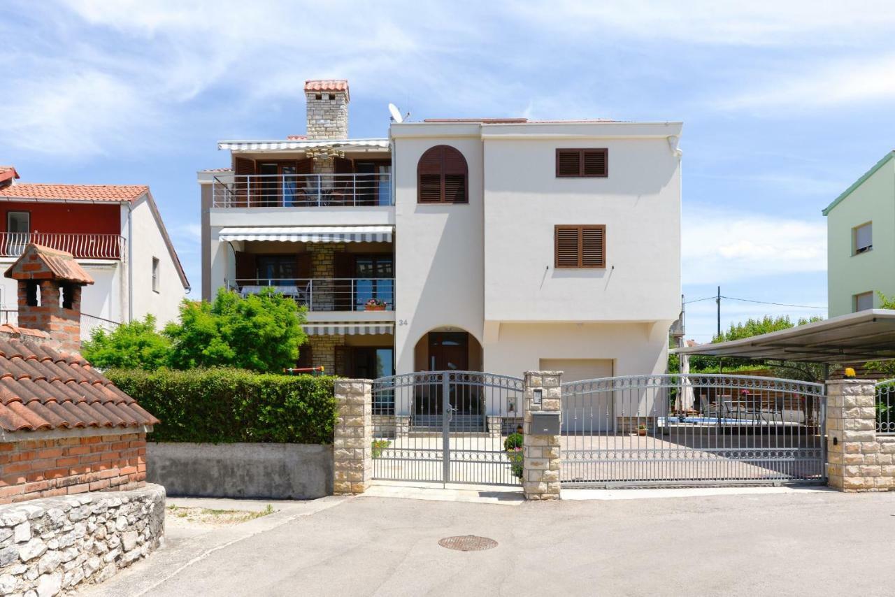 Apartmani Bosa Zadar Exterior foto